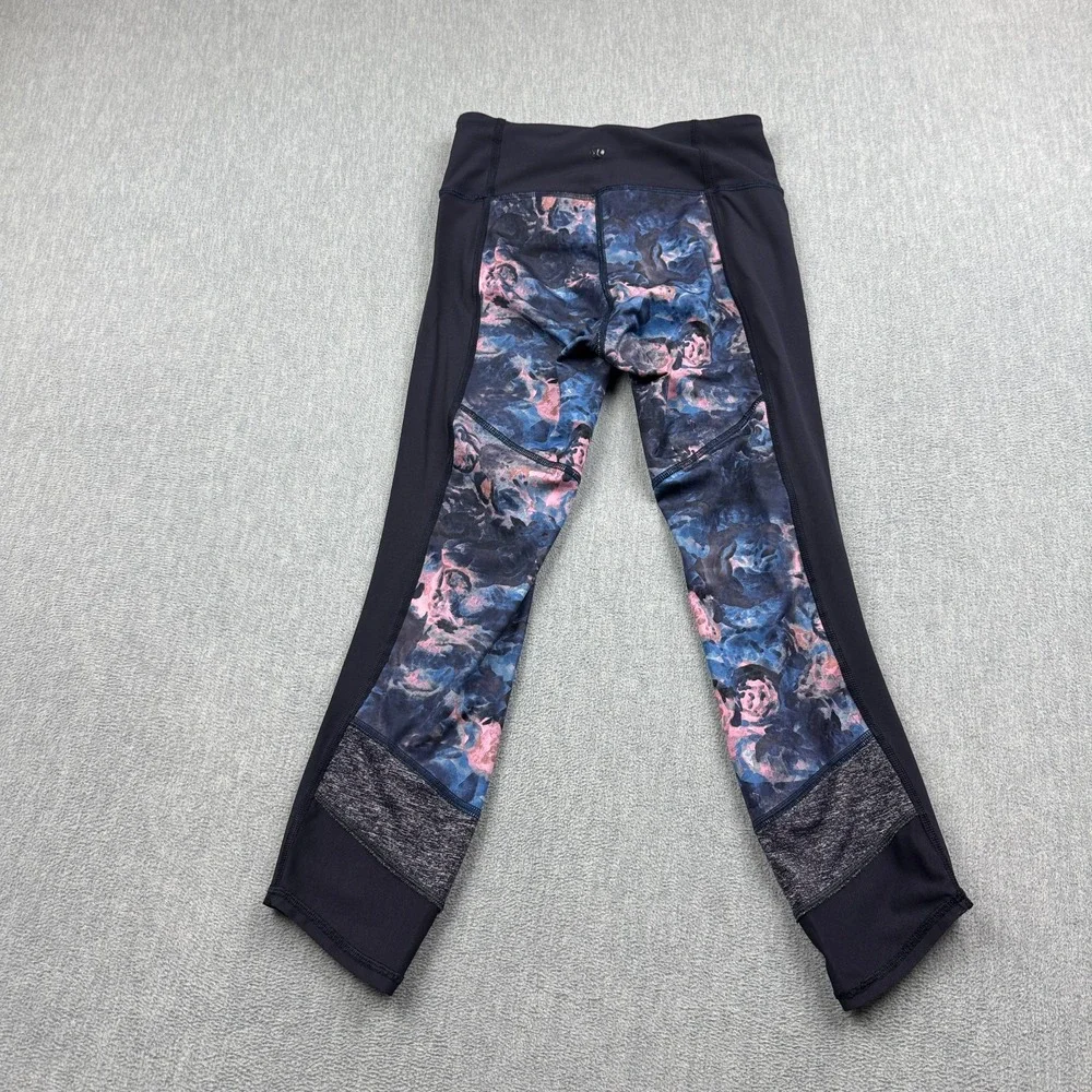 Lululemon Leggings Womens 2 Purple Printed If You're Lucky Crop 22